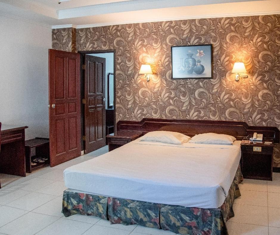 Melin Hotel Tanjungpinang 외부 사진